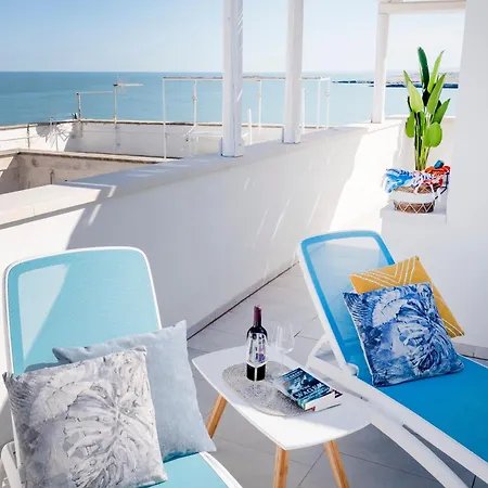 Blue Sea Tower Apartament